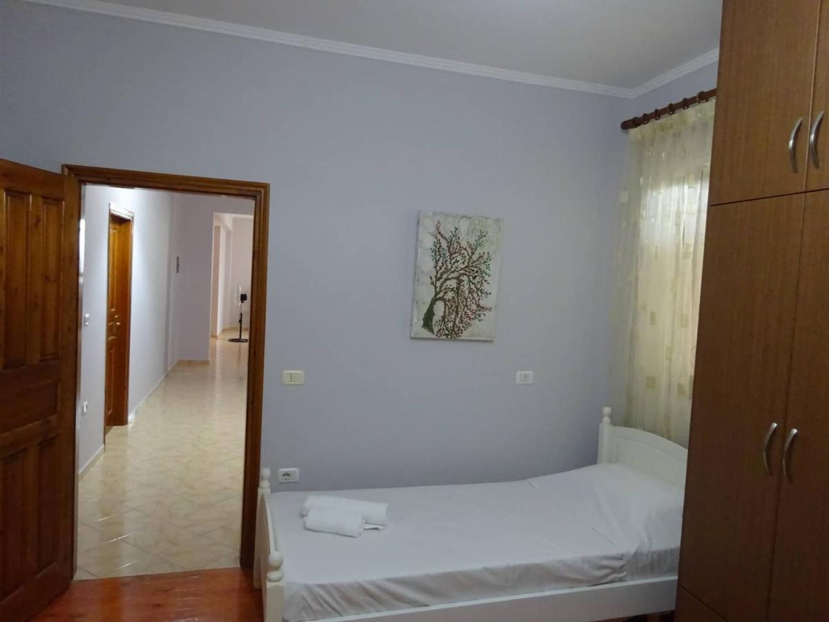 דירות סרנדה Blerina'S House מראה חיצוני תמונה